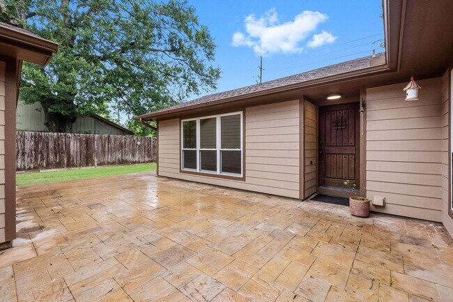 Building Photo - 21710 Glenbranch Dr