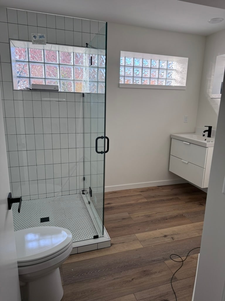 Building Photo - 114 E Prentiss St