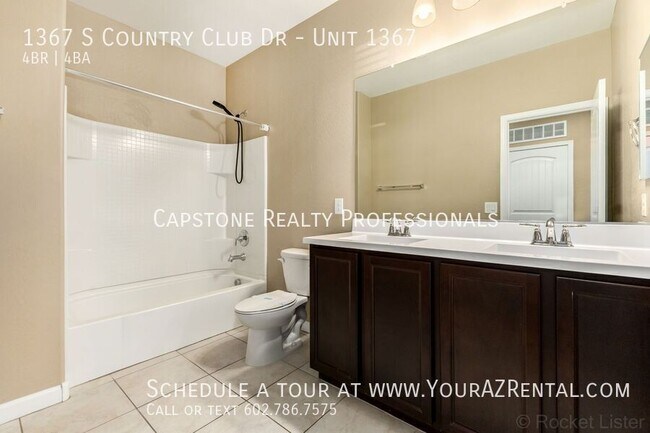 Building Photo - 1367 S Country Club Dr