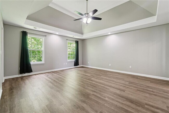 Building Photo - 425 Hearthstone Way