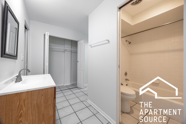 Building Photo - 2310 N Harlem Ave