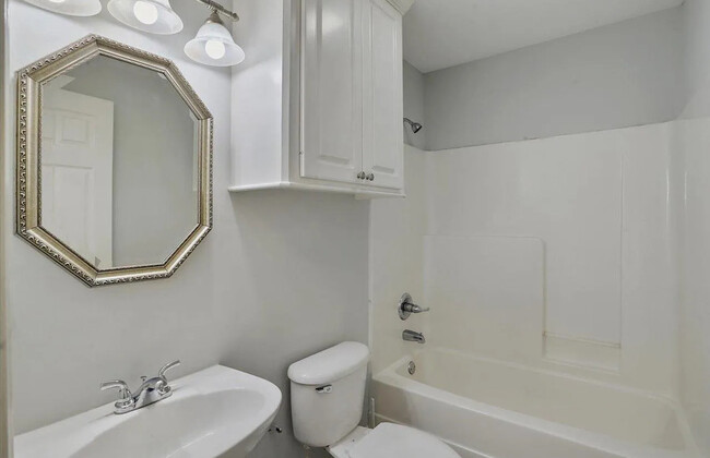 Building Photo - 428 Wildberry Cir
