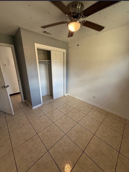 Bedroom - 120 N Edgemon Ave