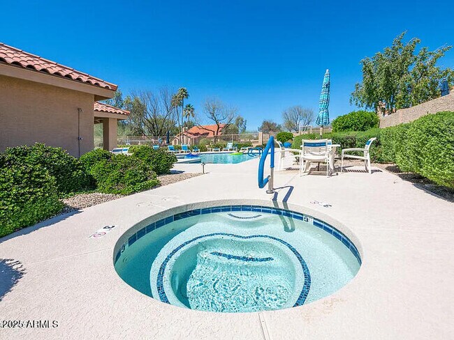 Building Photo - 9285 E Sutton Dr