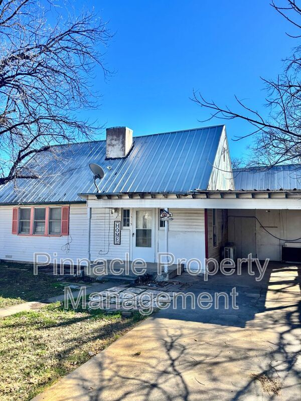 Building Photo - 1315 Guadalupe St