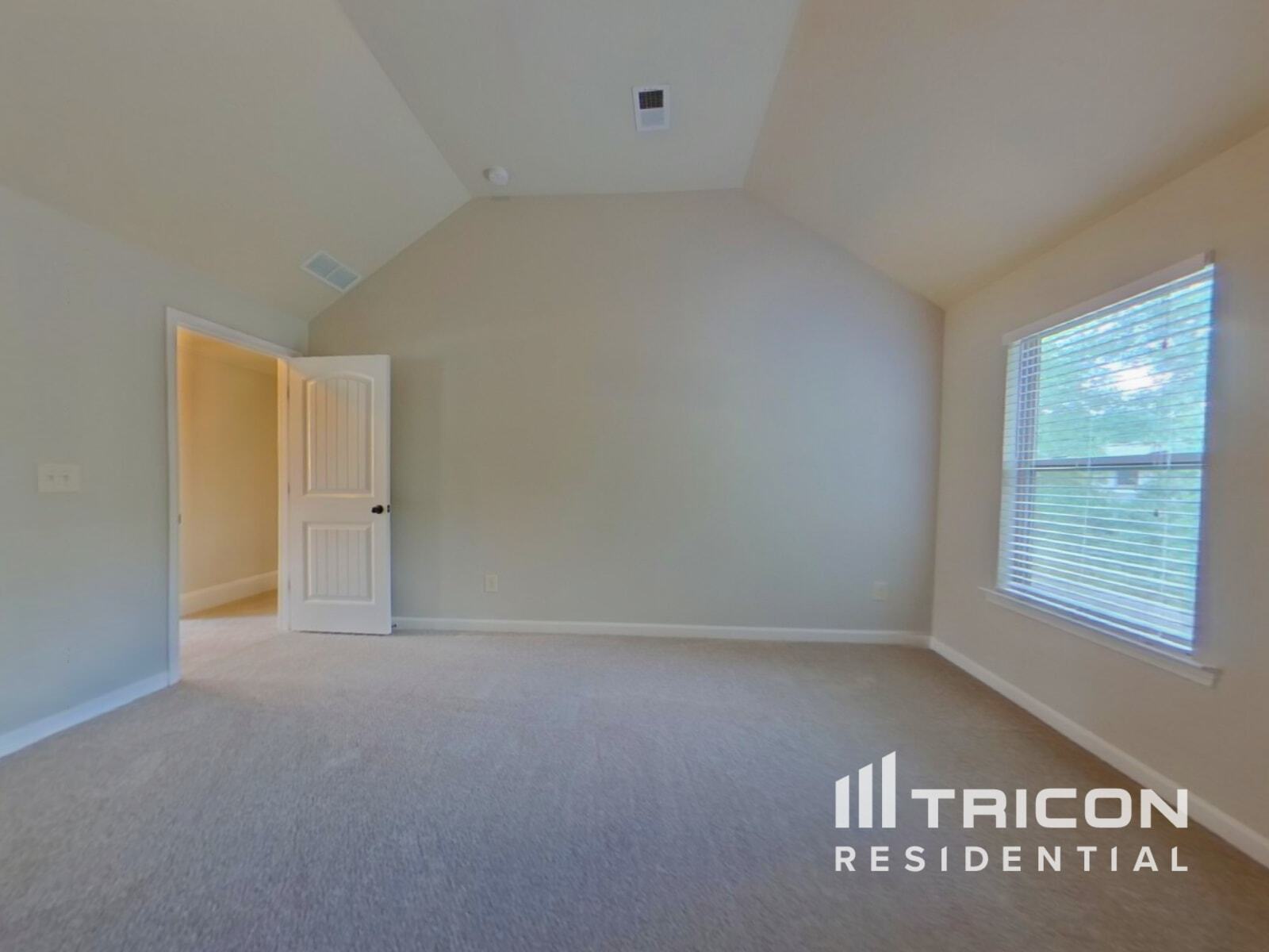 Building Photo - 349 Oatgrass Dr