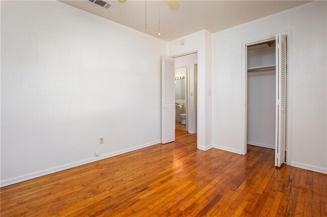 Building Photo - 4428 SE 40th St