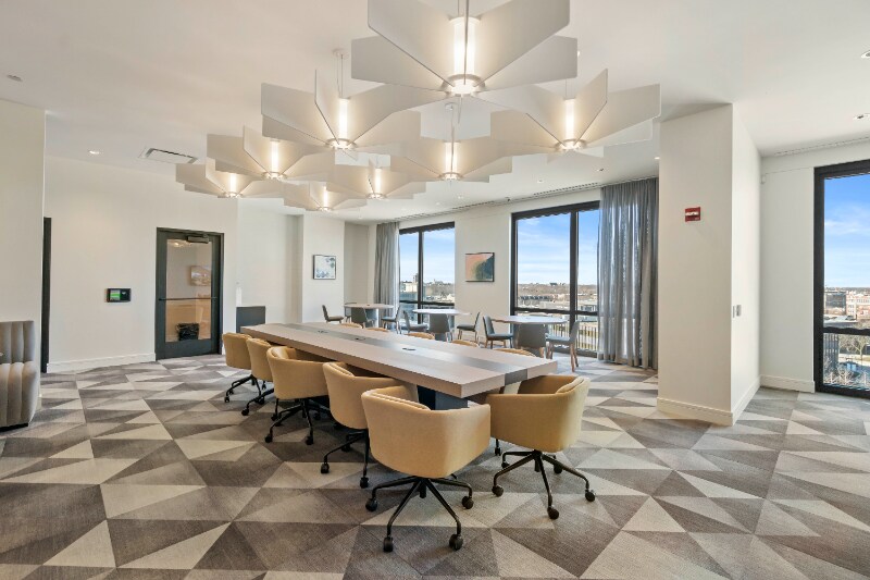 Building Photo - 4600 N Broadway