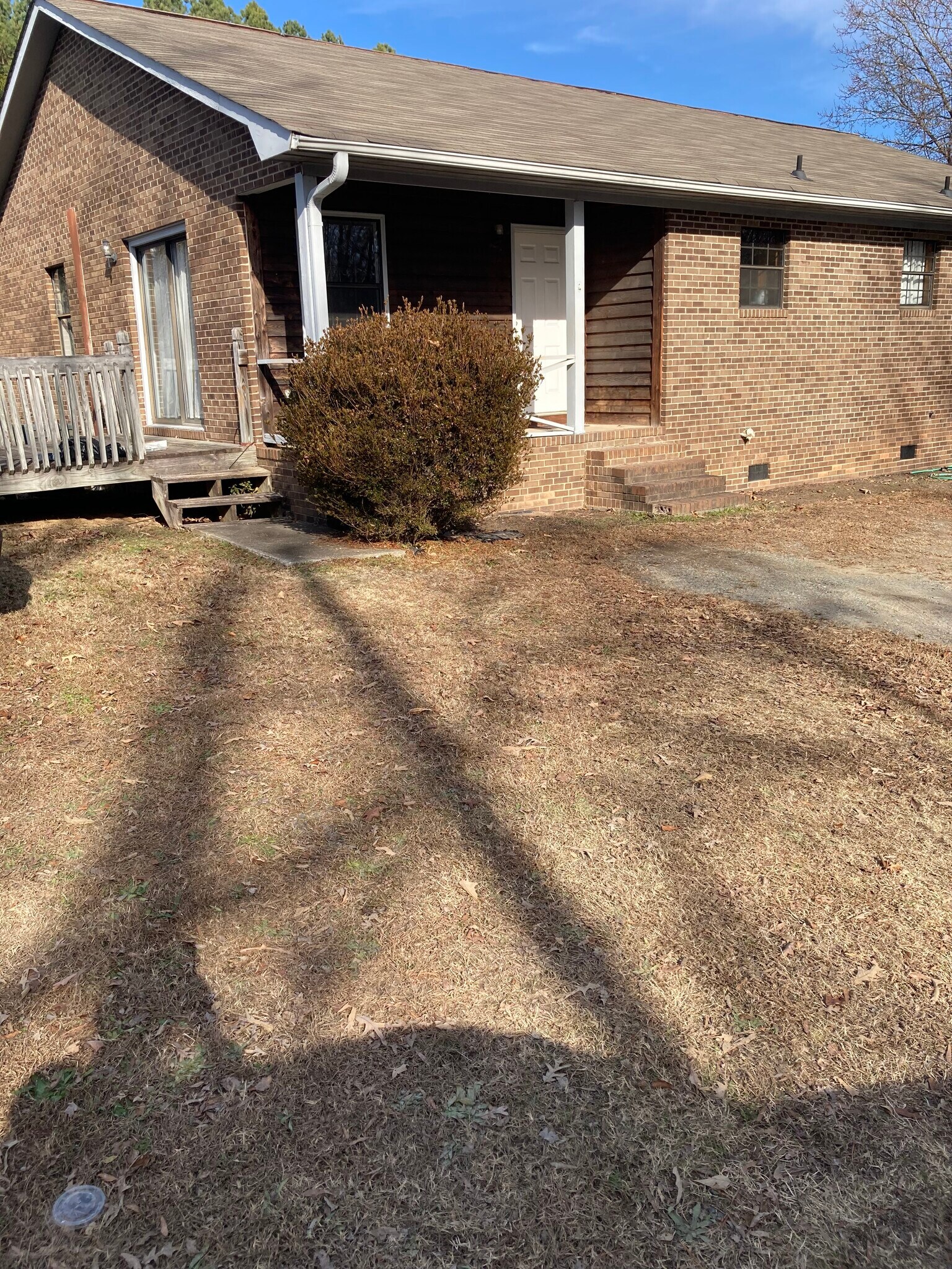 Building Photo - 211 Butterfly Dr