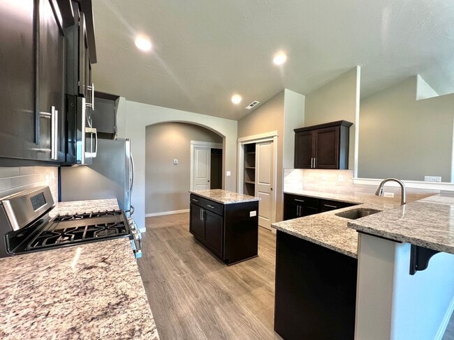 Building Photo - Non-Refundable & Security Deposit Total: $2800.00