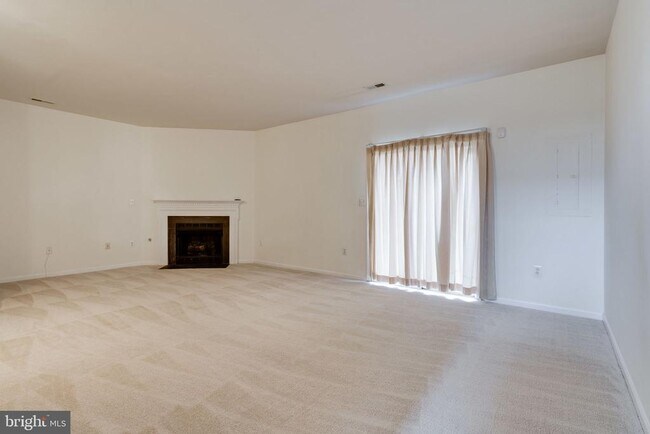 Building Photo - 5136 Ballycastle Cir