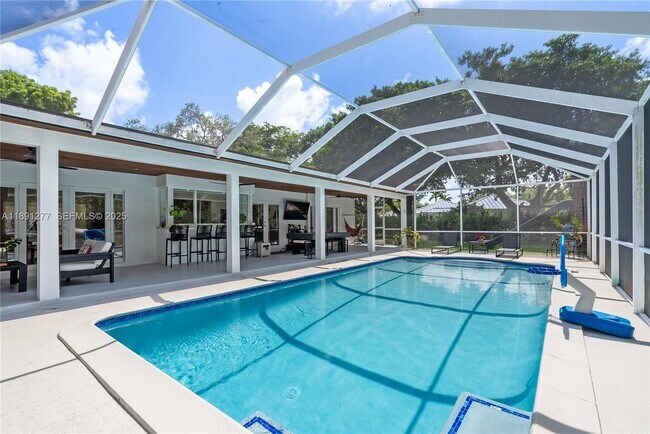 Building Photo - 7705 SW 171st Terrace