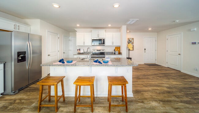 Building Photo - 5505 Jesse Harper Dr