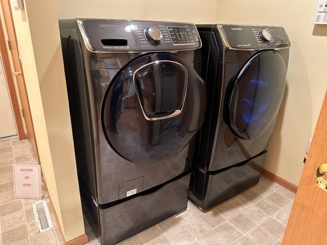 Building Photo - 418 New Age Cir