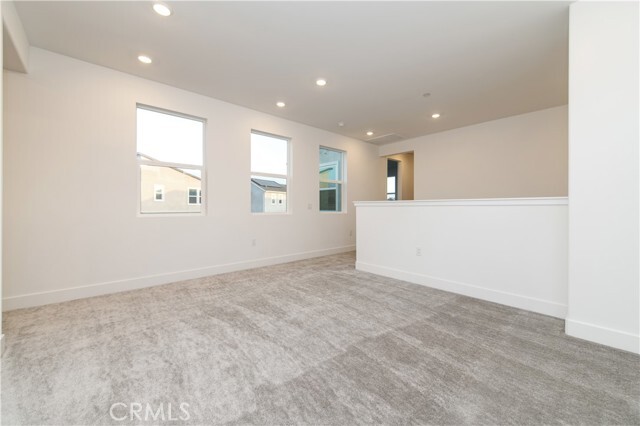 Building Photo - 548 Mulligan