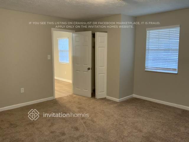 Building Photo - 736 Plainville Trail SW