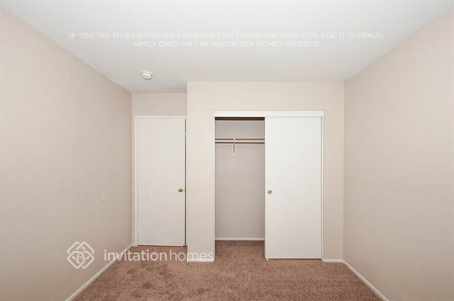 Building Photo - 5438 Ragged Robin Ct