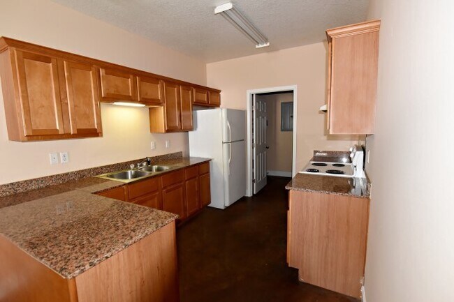 Building Photo - New Orleans Ave