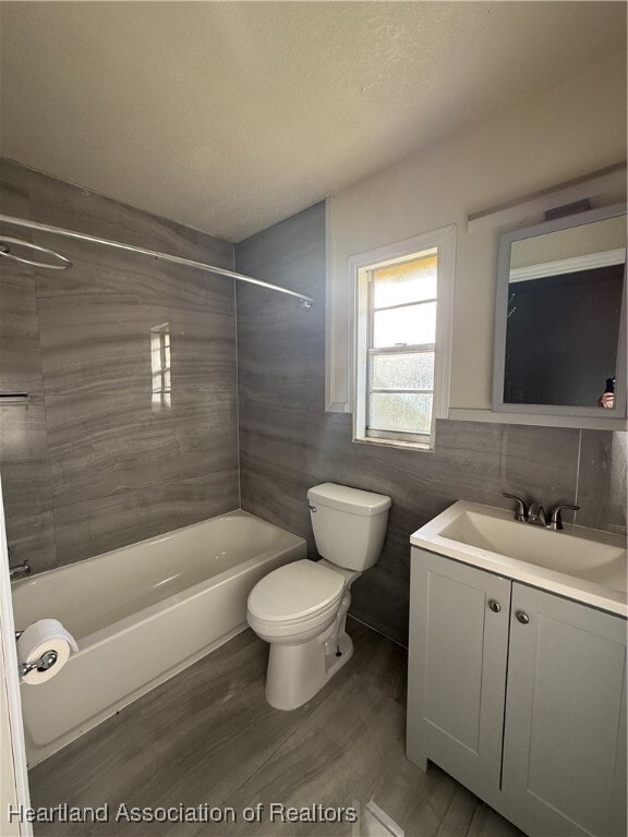 Building Photo - 173 E Rainbow St