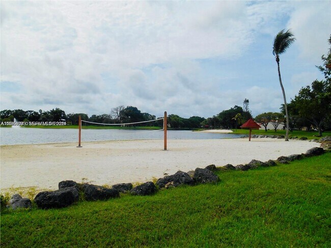 Building Photo - 10440 SW 156th Ct