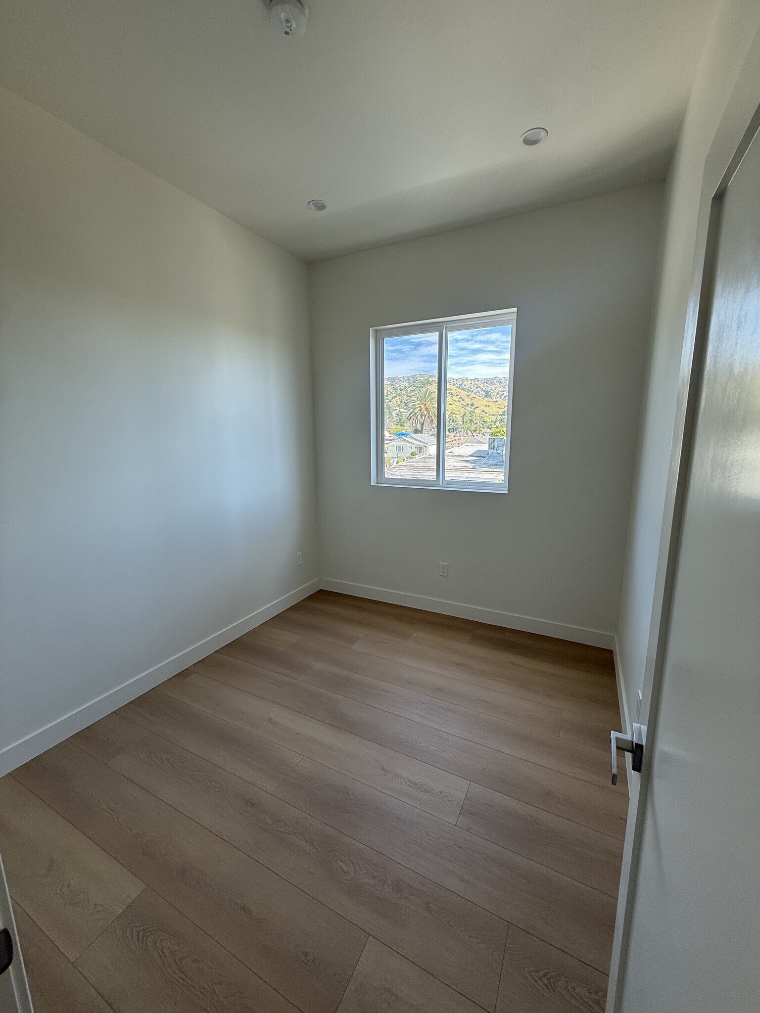 Building Photo - 7806 Ferncola Ave