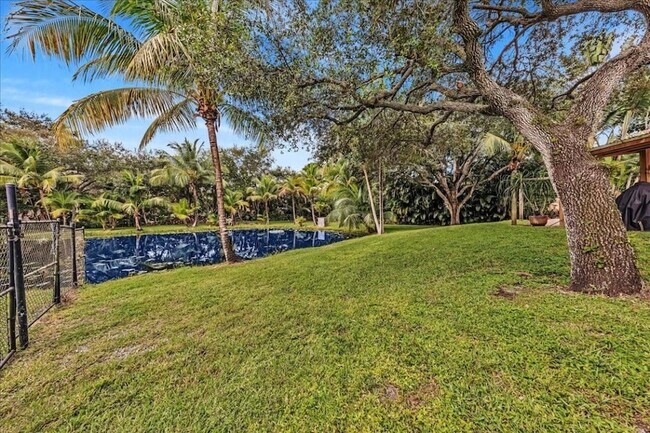 Building Photo - 2931 SW 108th Way