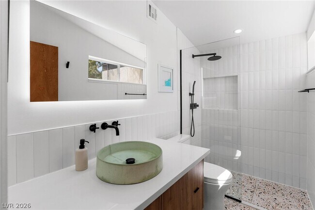 Building Photo - 1607 Pawnee Dr