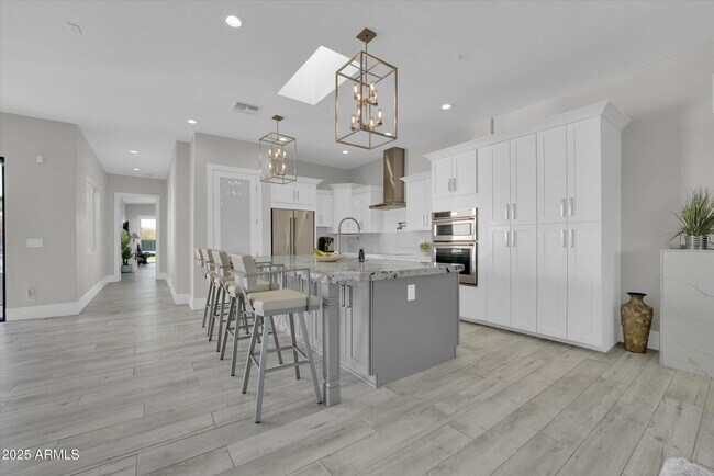 Building Photo - 13613 N 76th St