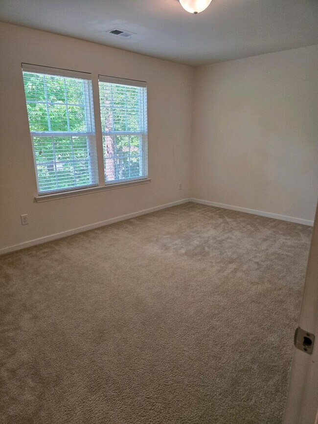 Building Photo - Spacious Elegance Meets Smart Living — 3,1...