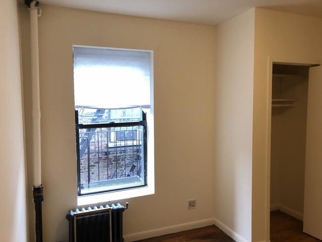 Building Photo - 226 East 14th Street