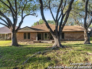 Building Photo - 3620 Chestnut Ct