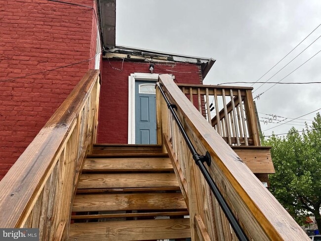 Primary Photo - 101 N Warren St