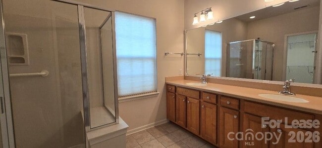 Building Photo - 12051 Dunipace Ct