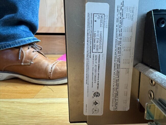 Building Photo - 1525 N Front St