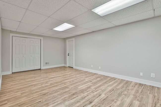 Building Photo - Sharpsburg Basement Apartment, ALL utilities included.