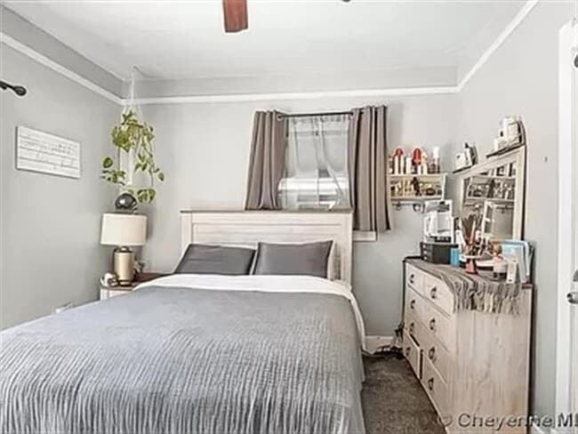 Building Photo - Cute, clean home