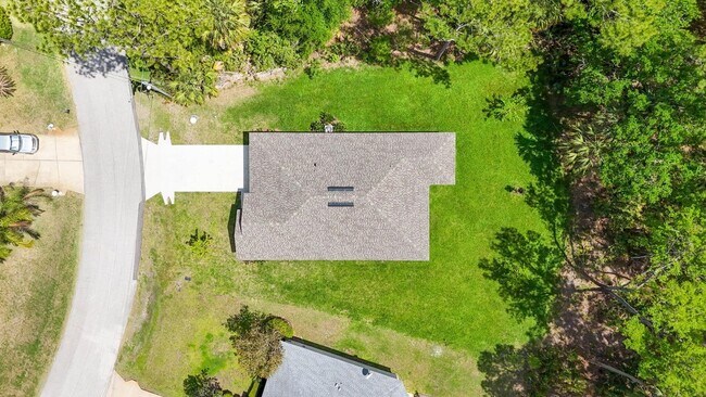 Building Photo - 46 Poplar Dr