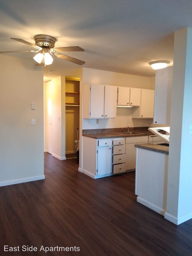 1064 Kirkland Ave NE 1064 Kirkland Ave NE Renton WA 98056 Apartment