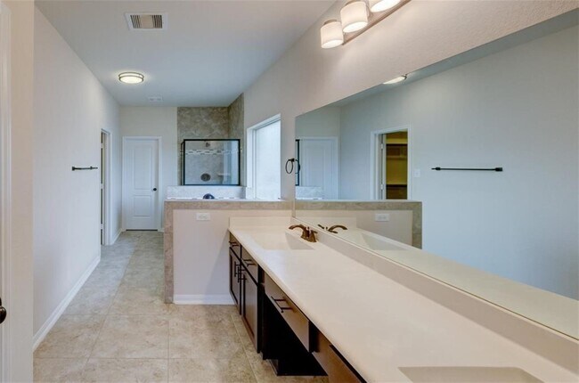 Building Photo - 2814 Pranzo Ln
