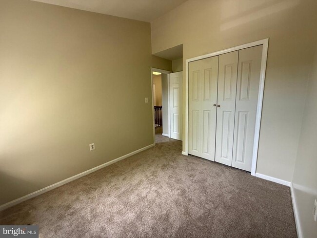 Building Photo - 6458 Autumn Glen Ct