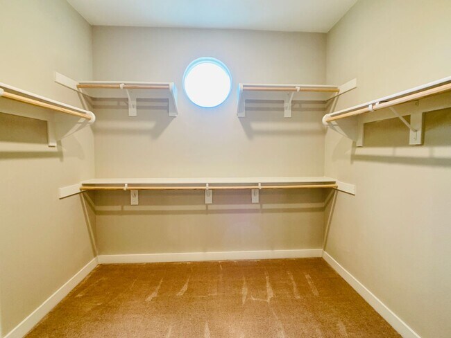 Building Photo - Modern 4BR Home in Irvine Great Park | Resort-Style Amenities & Top Schools
