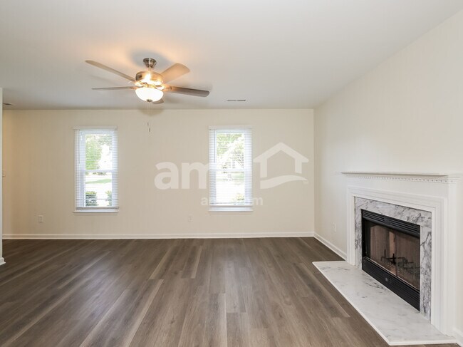 Building Photo - 3624 Single Leaf Ct