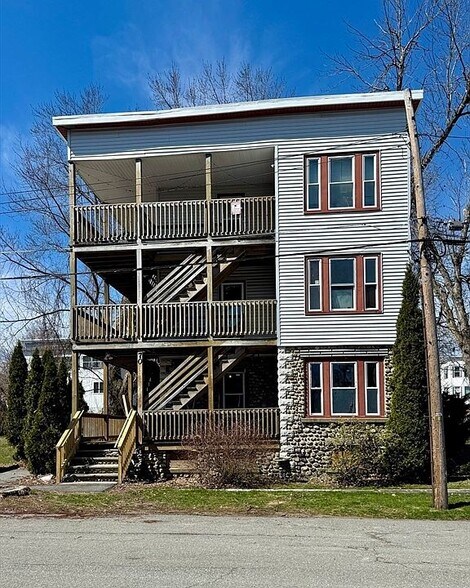 Building Photo - 70 Edwards St