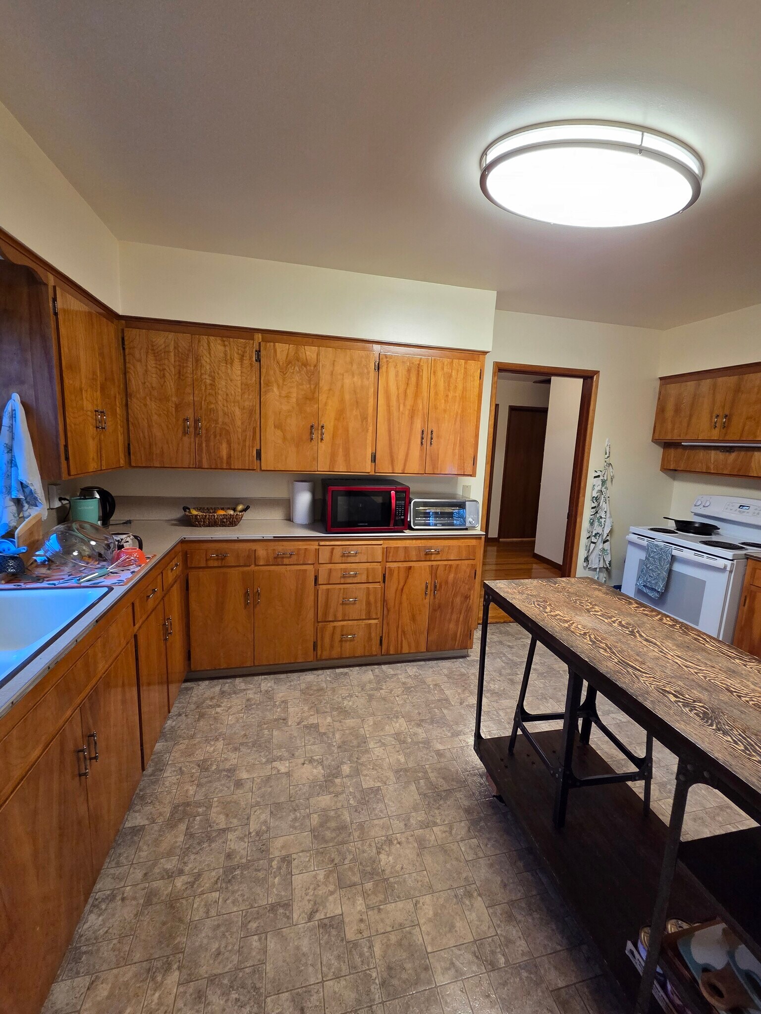 Building Photo - 3819 SE Francis St