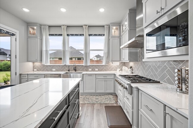Building Photo - 20731 Via Santa Caterina Dr