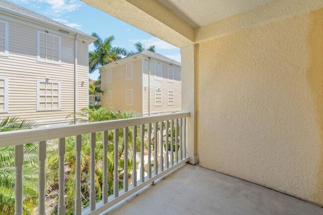 Building Photo - 276 Murcia Dr