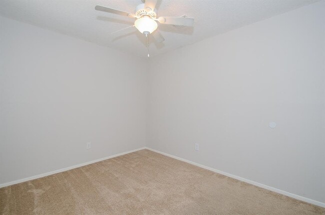 Building Photo - 22706 Coriander Dr