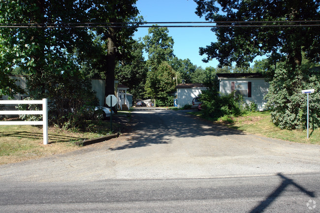 Building Photo - Shady Grove Mobile Home Park