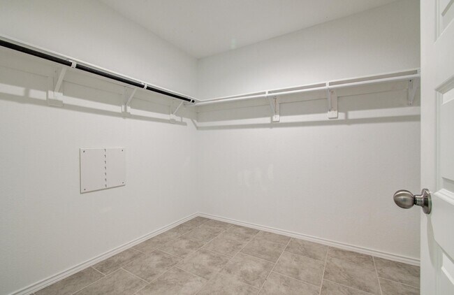 Building Photo - 7527 Cynomys Ct