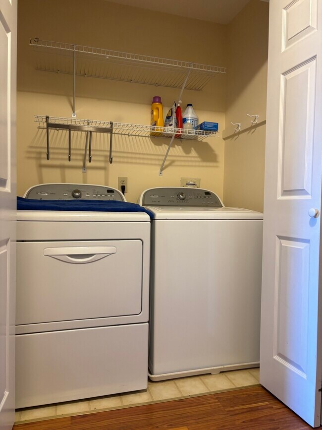 Building Photo - 28 Mallard Cove Rd